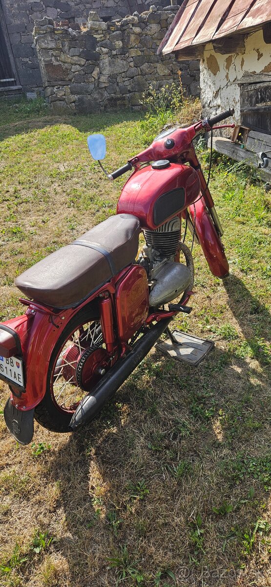 Jawa 250/592 - 2