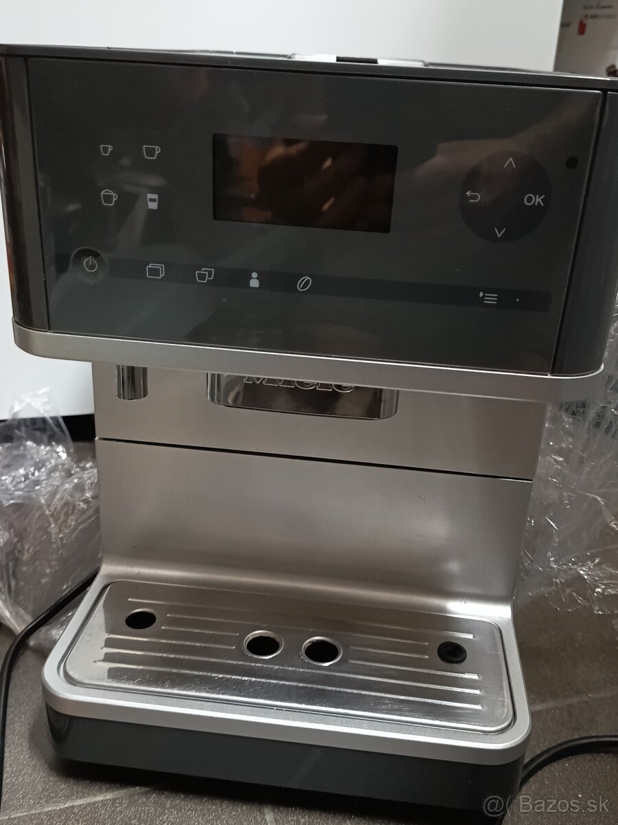 Kavovar Miele - 2