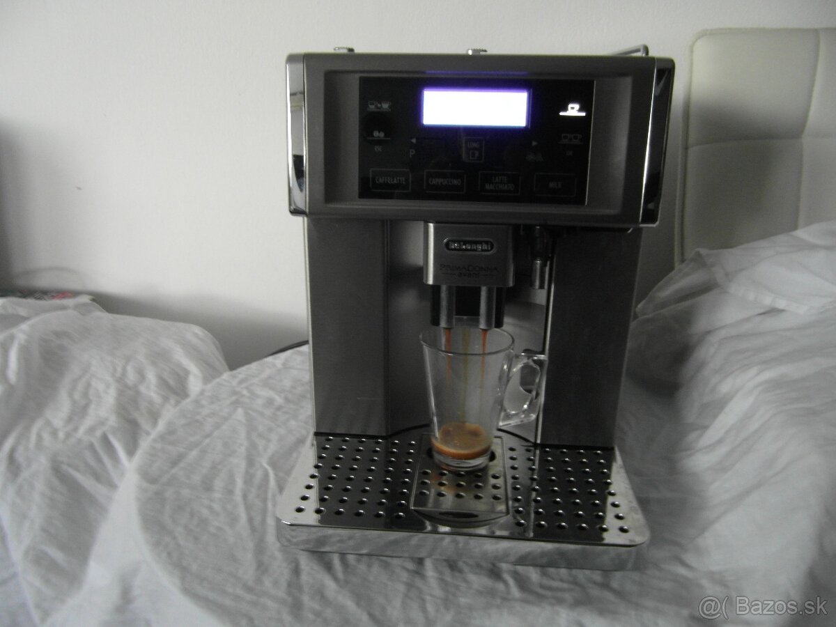 DeLonghi Primadonna ESAM 6700 - 2