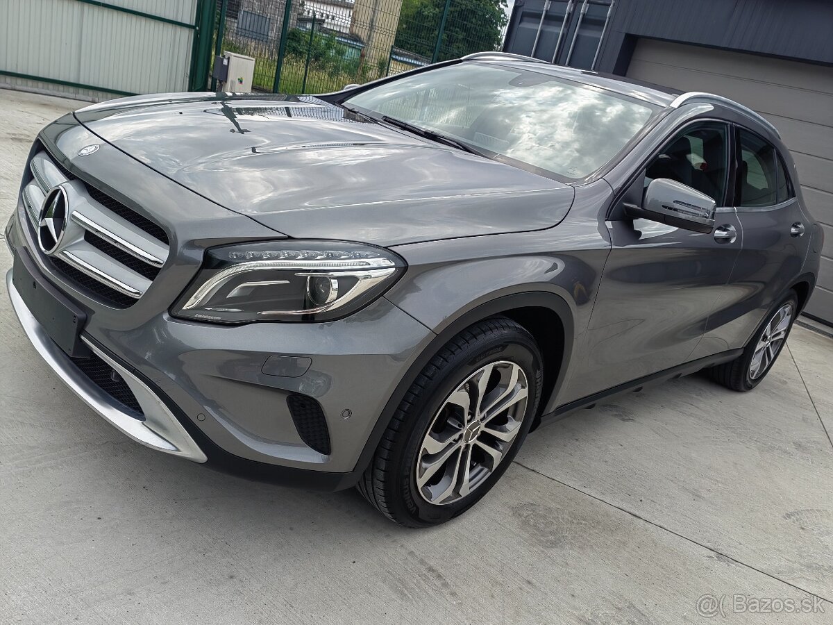 MERCEDES BENZ GLA 220 CDI 4MATIC - 2