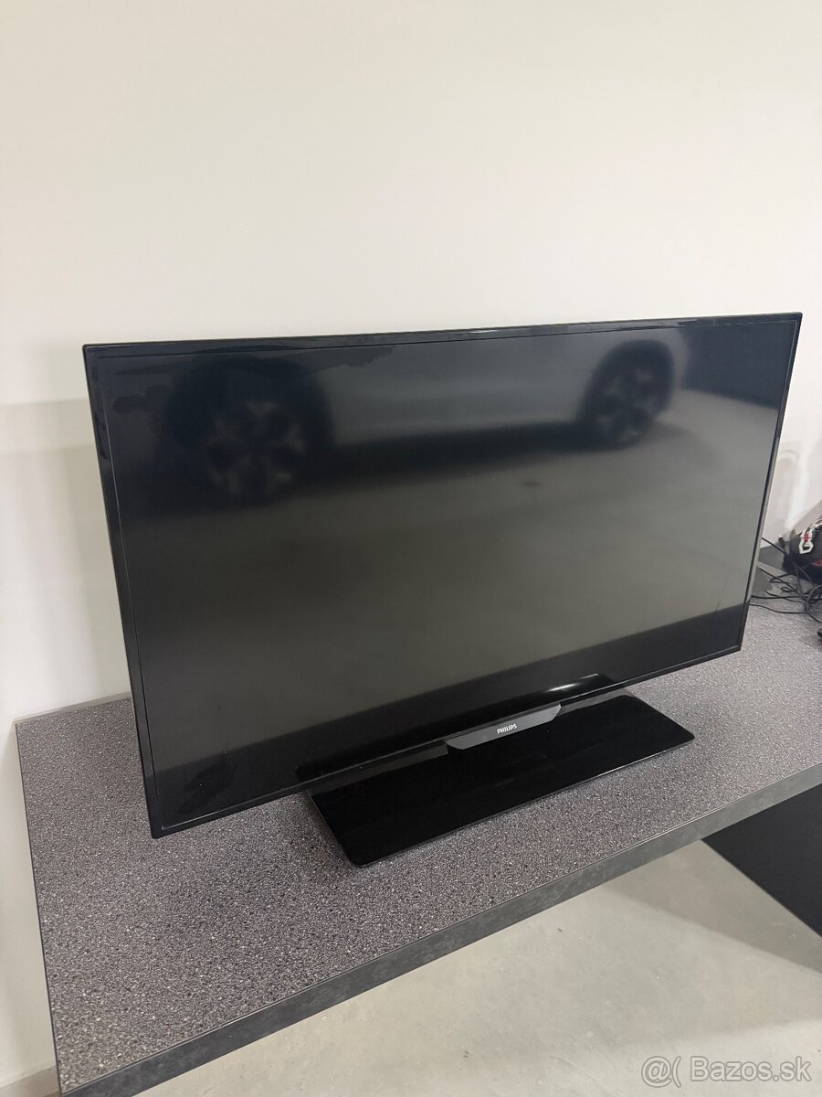 Predám LED televízor Philips 102 cm - 2
