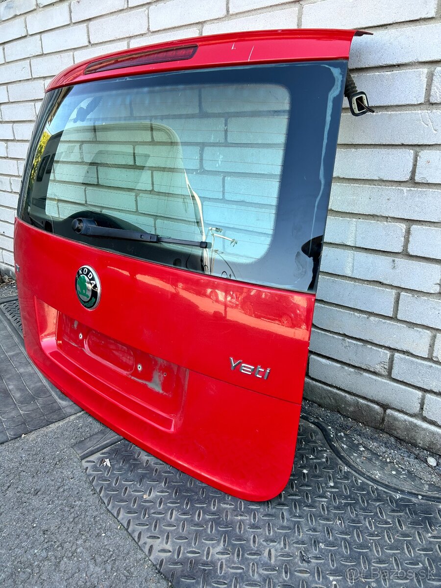 Páté dveře Škoda Yeti - 2