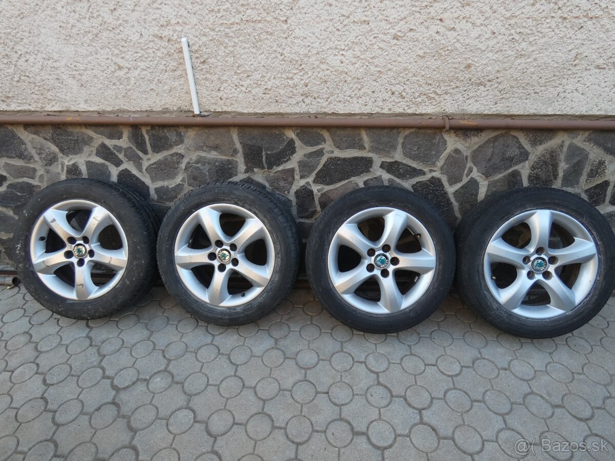 Elektróny Škoda 5x100 15-ky - 2