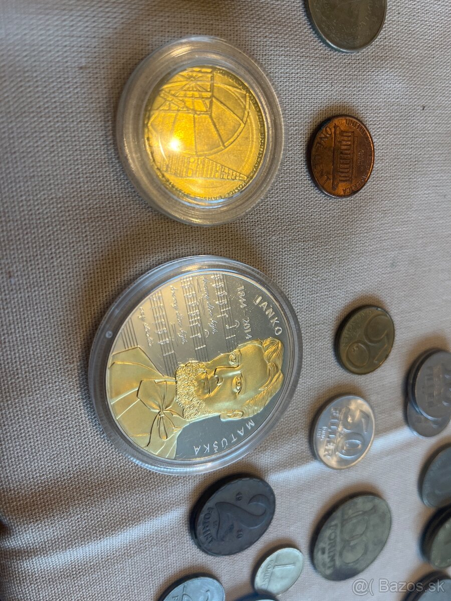 zbierka zahraničných mincí + pamätné medaily - 2