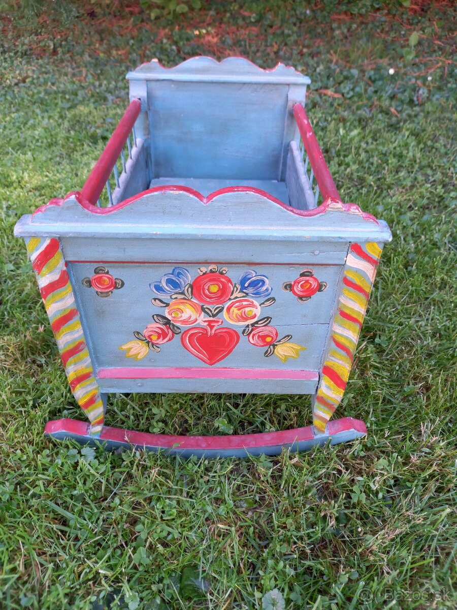 drevená kolíska pre bábiku - 2