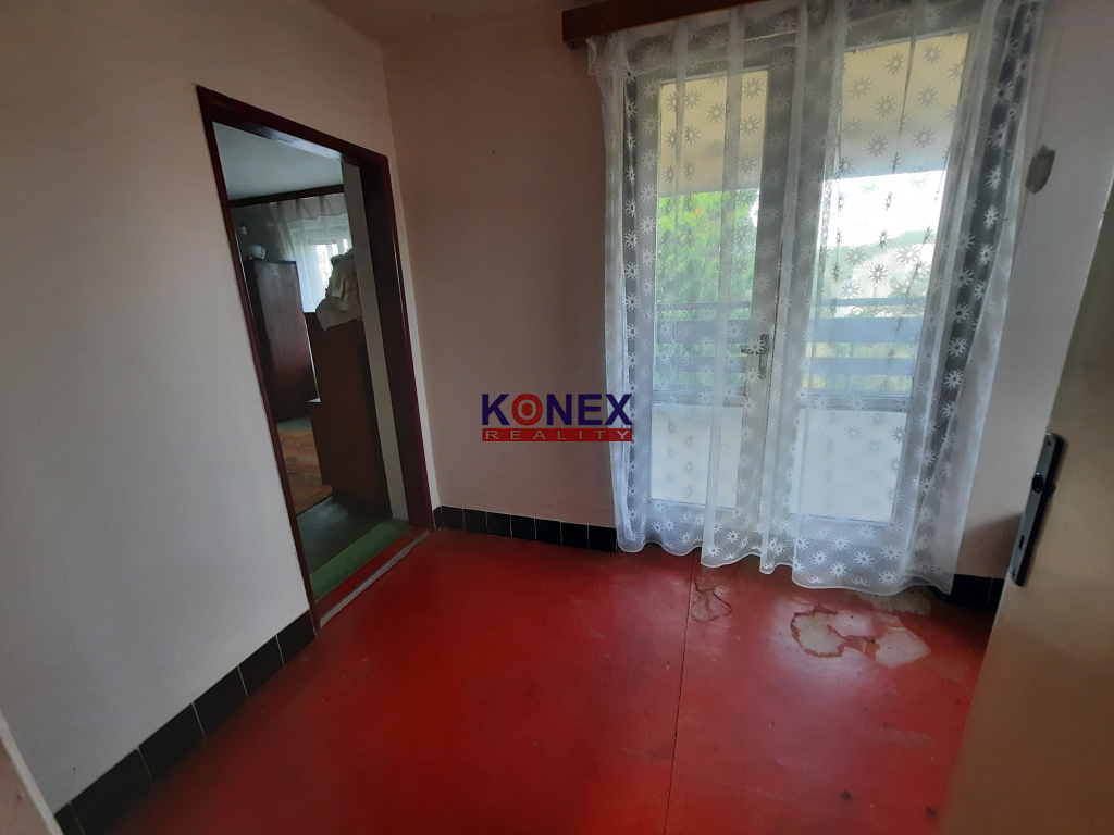 Poschodový rodinný dom na rekonštrukciu – NIŽNÝ HRUŠOV - 2