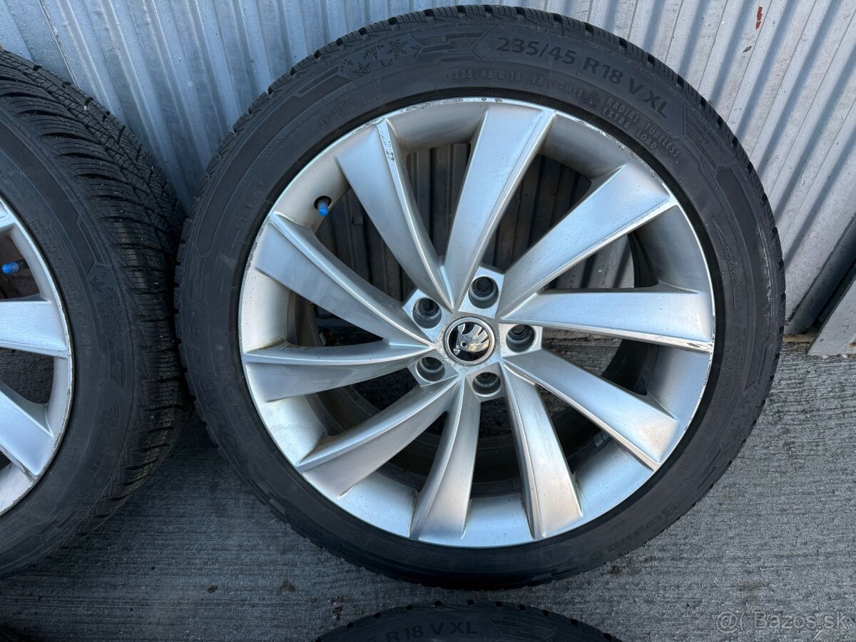 18" Elektrony SKODA 5x112 so zimnymi pneu 235/45 R18 - 2