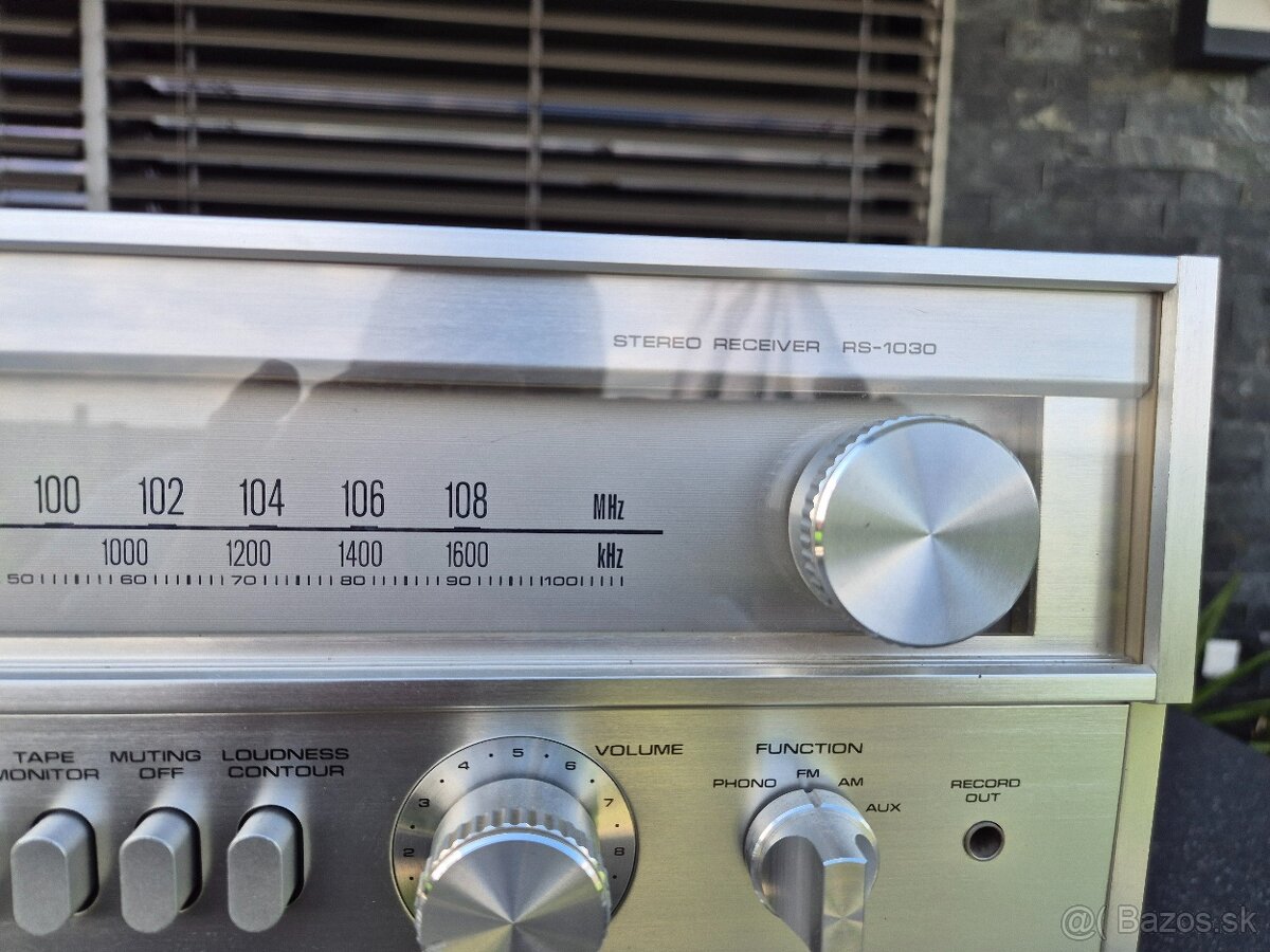 Predám stereo receiver FISHER - 2