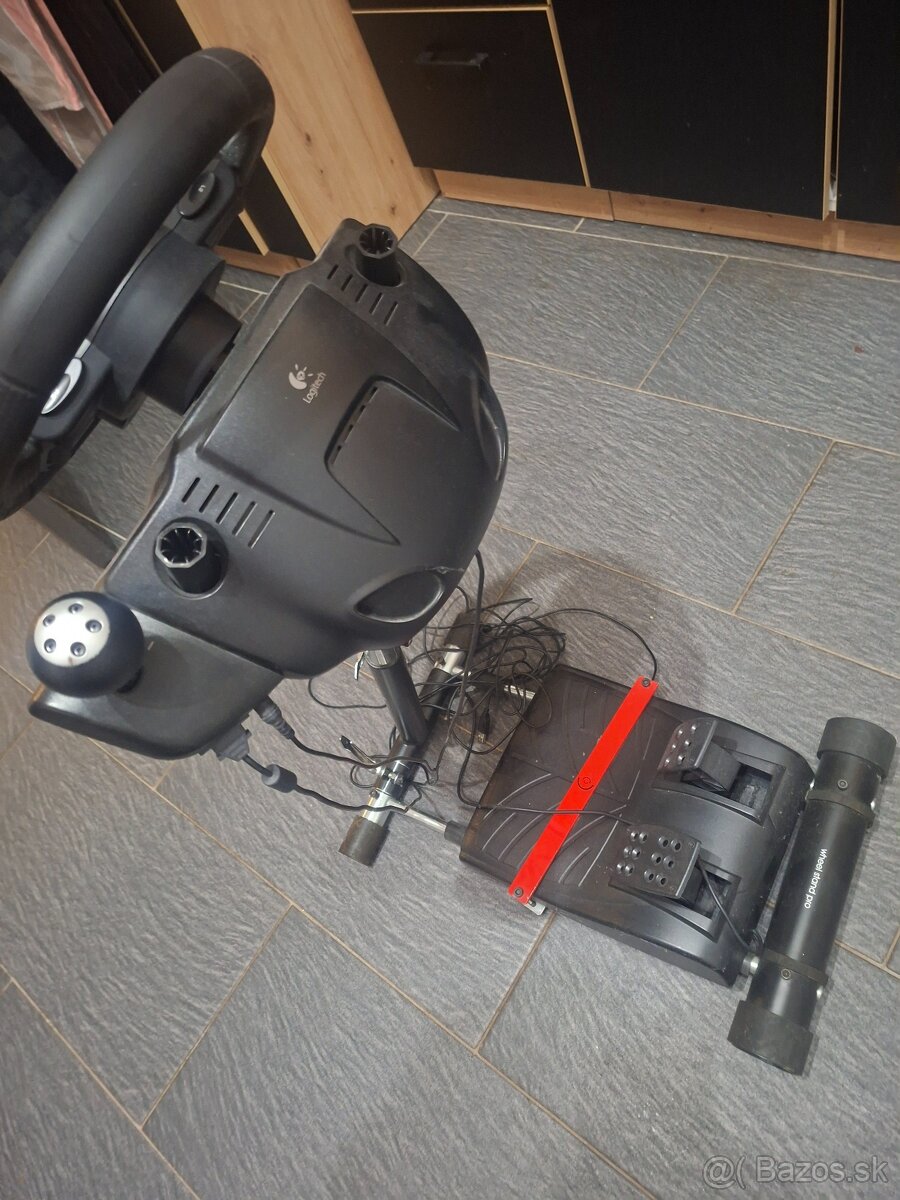 Logitech driving force gt - 2