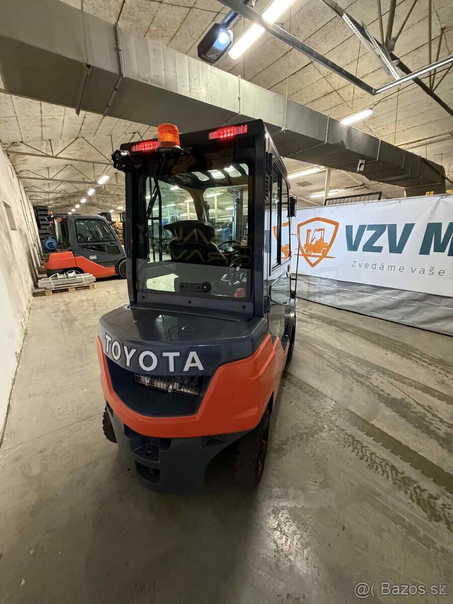 Toyota Dieselový VZV 52-8FDF20 833MTH - 2