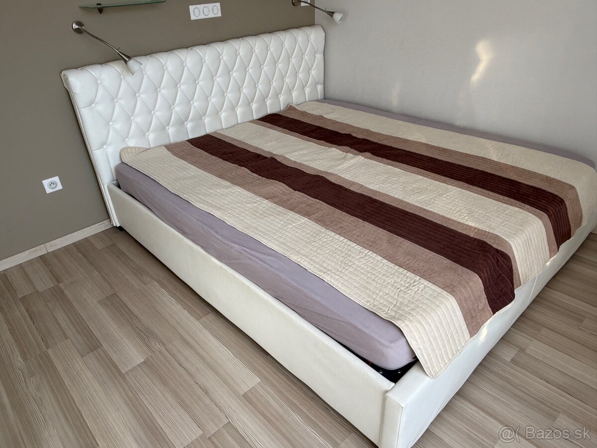 Manželská posteľ - 2