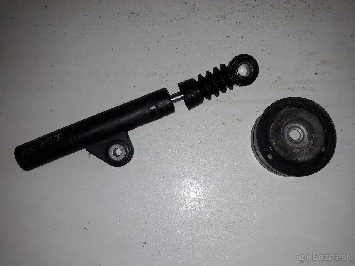 Predám Poly napínač klinového remeňa 038903315C - 2