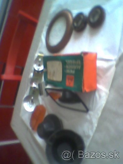 Veci aj na TRABANT - 2