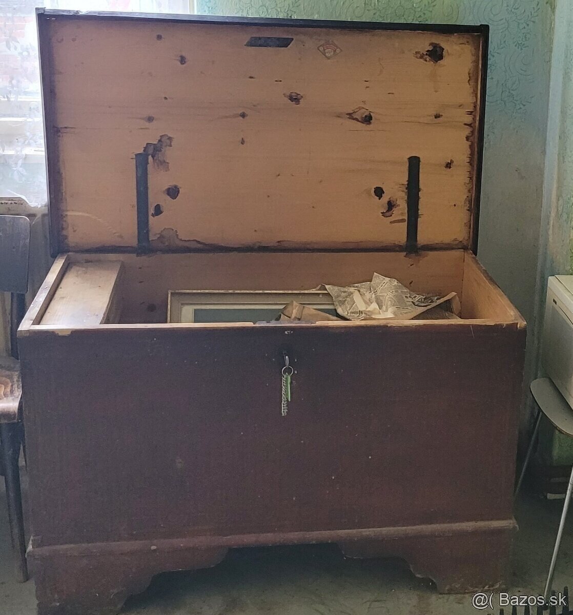 Predam starožitnú drevenú Truhlicu - 2