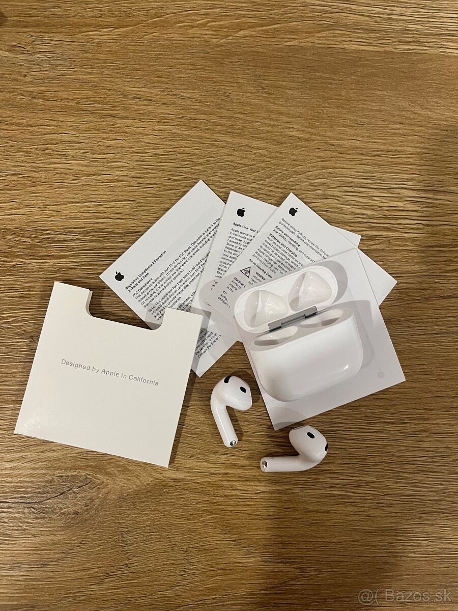AirPods 4 - 2