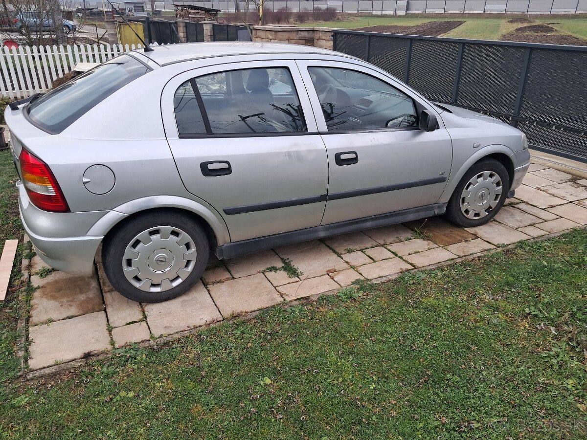 Opel Astra Classic 1,7 CDTI - 2