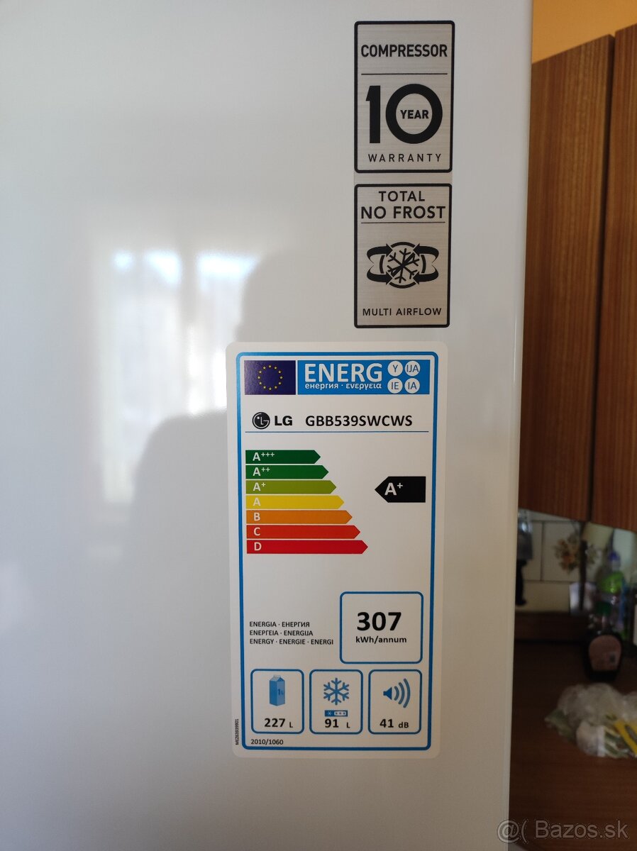 Chladnička s mrazničkou LG A+ - 2