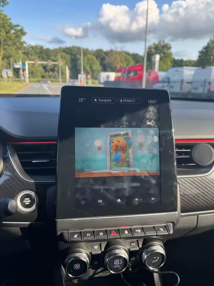 Predam carplay android do auta - 2