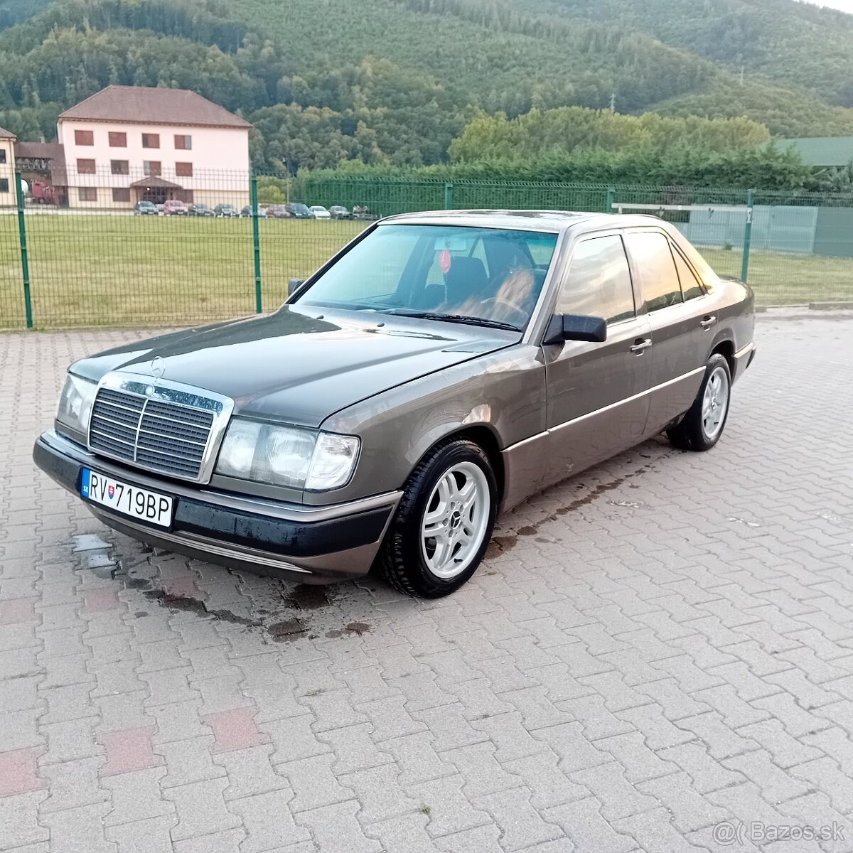 Mercedes-Benz w124 300D - 2