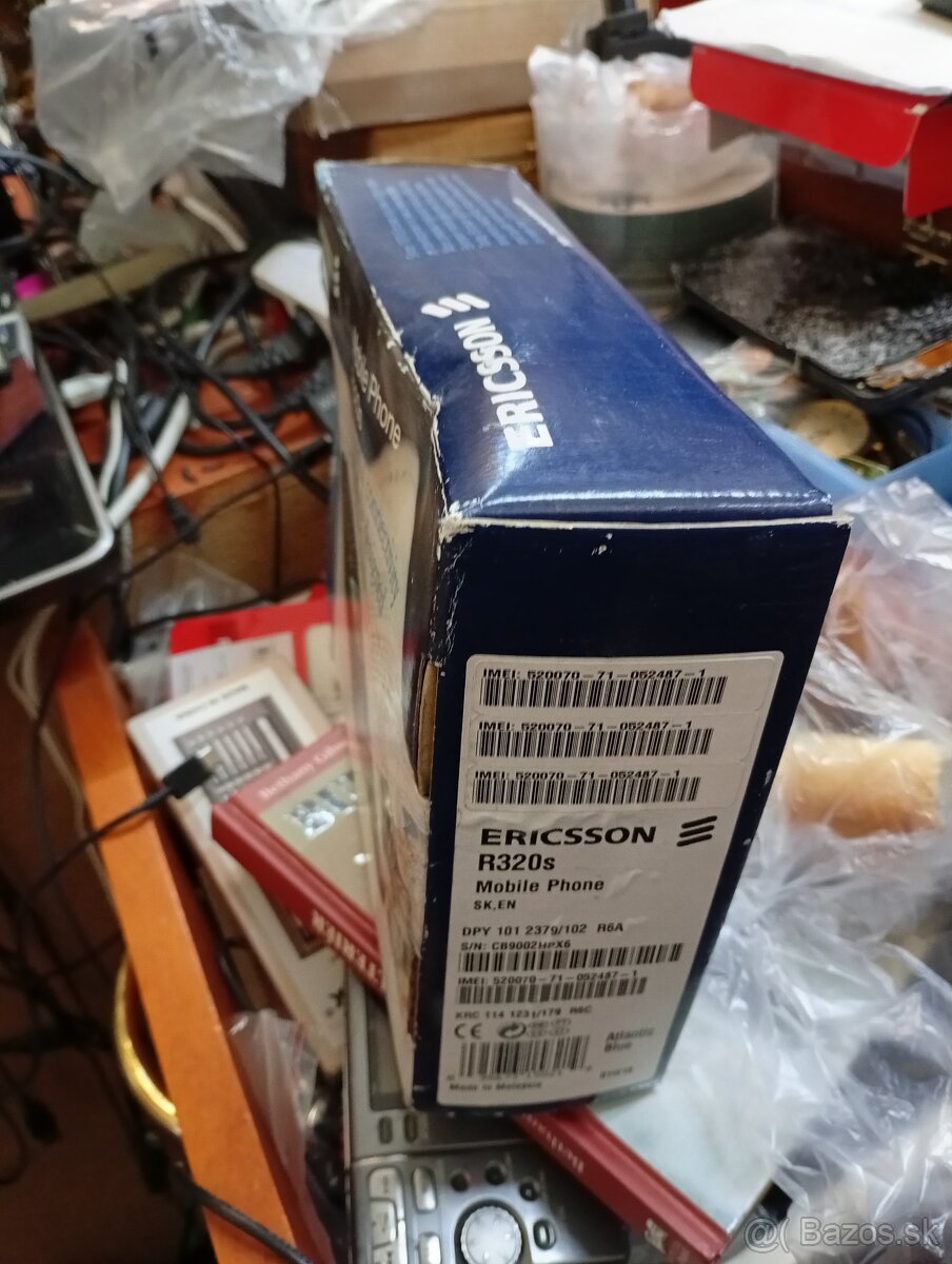 Ericsson R320s - 2