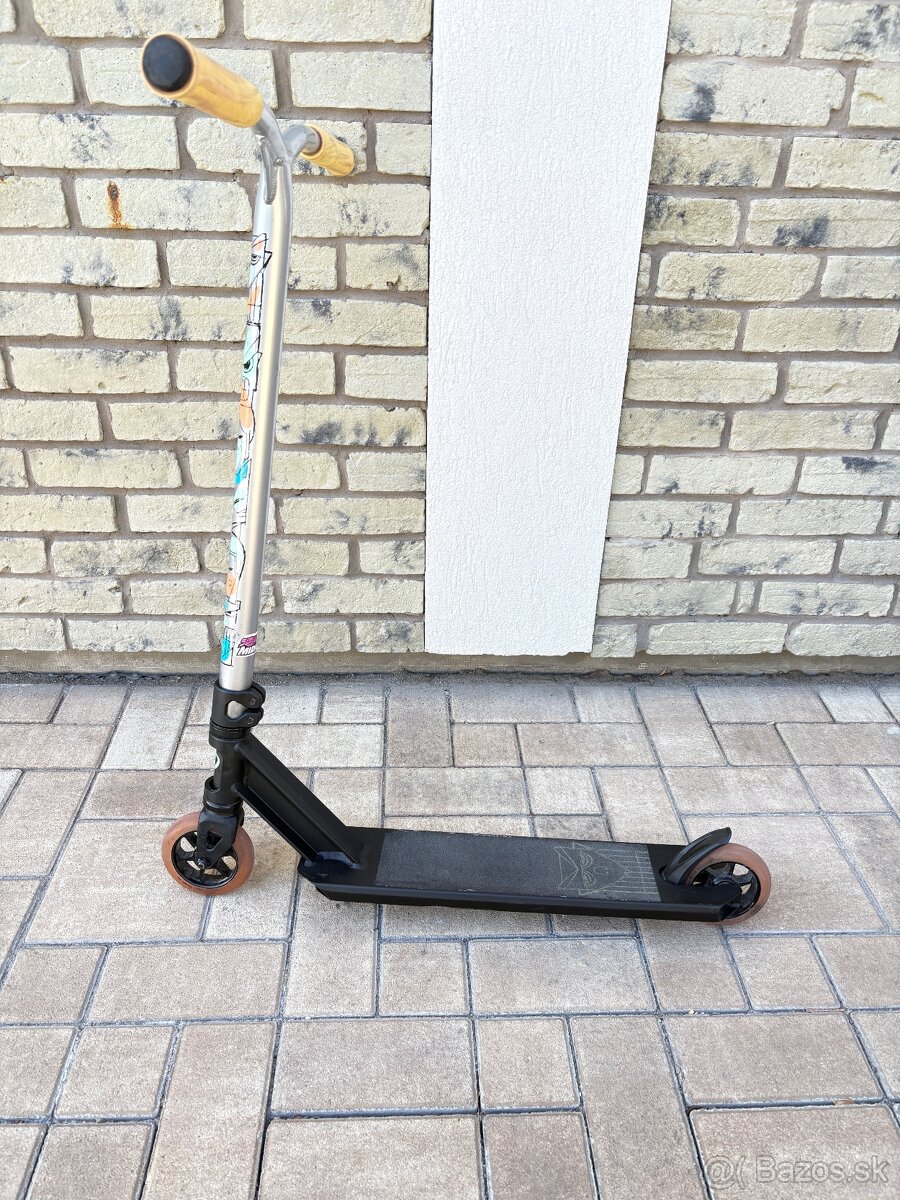 Freestyle kolobezka MF520 - 2