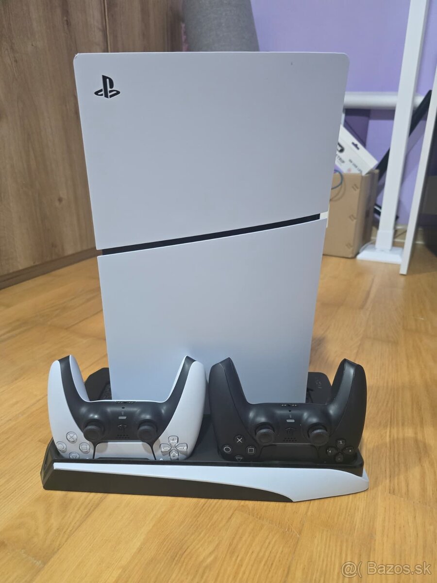 PS5 Digital + 2x originálny ovládač + externá CD mechanika - 2