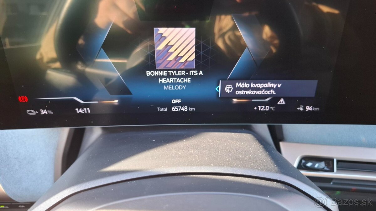 Odstúpim leasing na BMW iX xDrive40 - 2