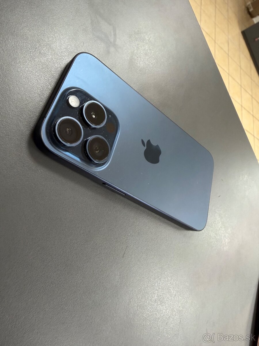 iPhone 15 pro 128gb Top stav - 2
