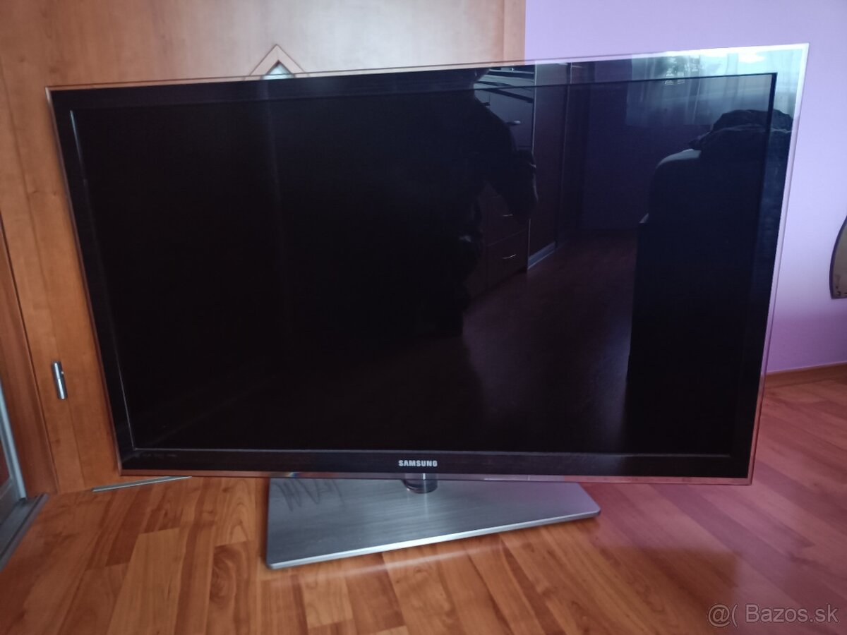 Predam funkcny pouzivany 46'' televizor Samsung UE46C6500U - 2