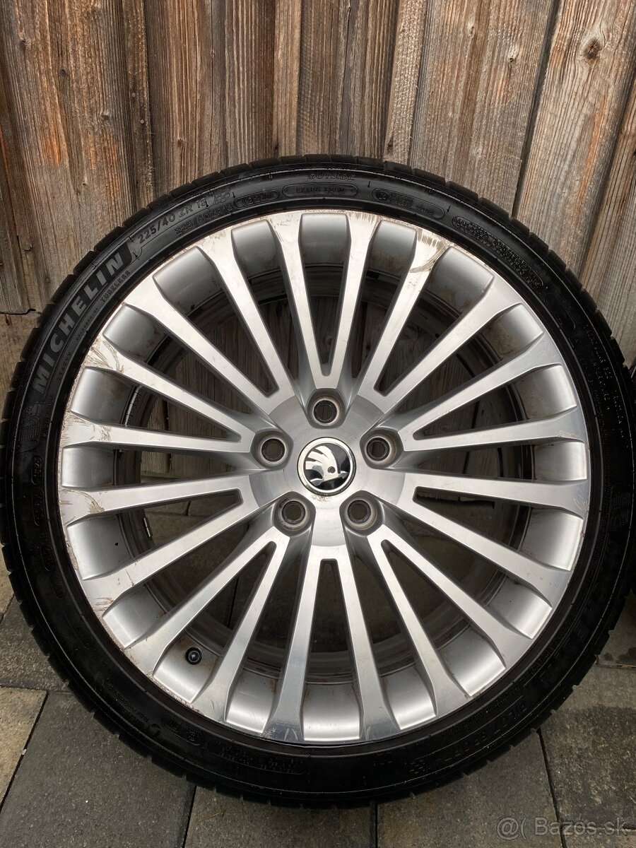 5x112 r18 škoda - 2