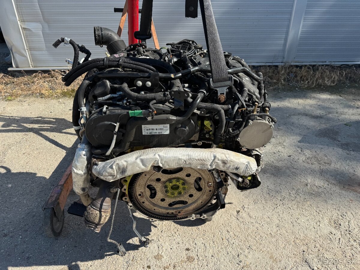 -----LAND ROVER RANGE ROVER 3.0 D V6 BiTURBO-----