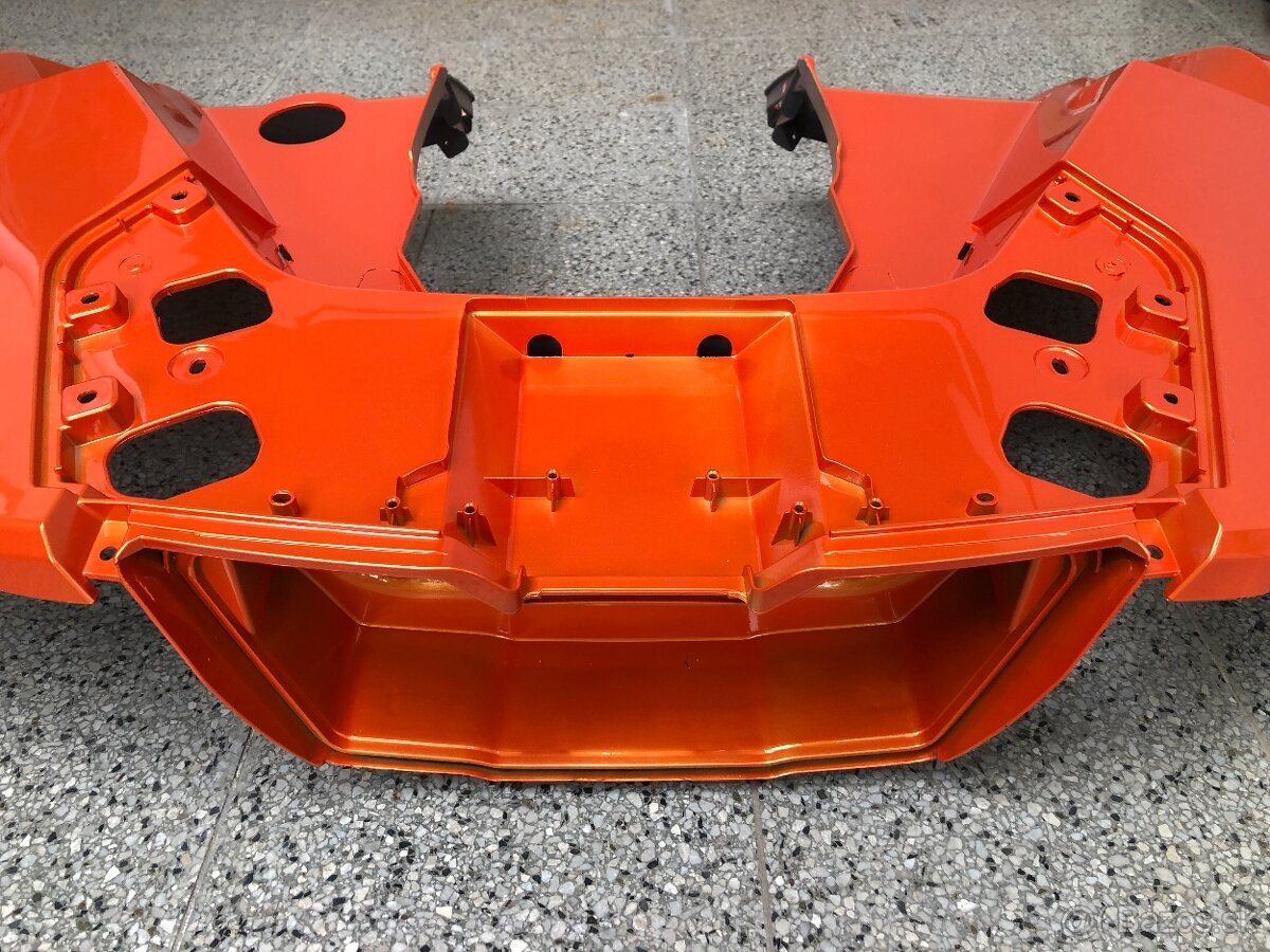 CF Moto C Force 800-plastový kryt na blatník - 2