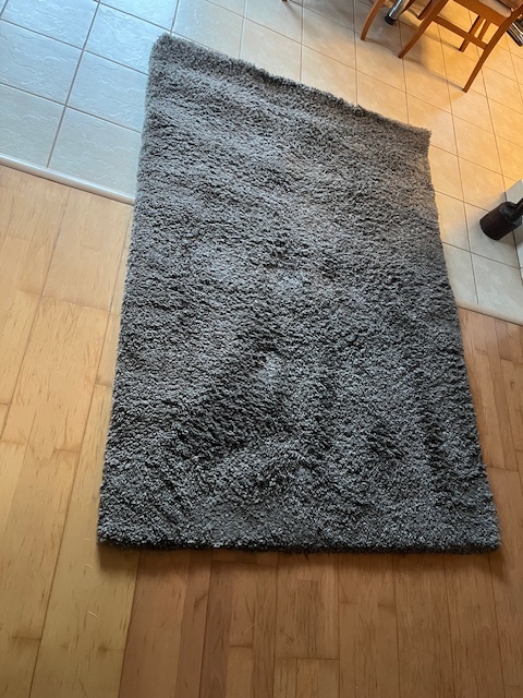 Predám koberec s vysokým vlasom - 2