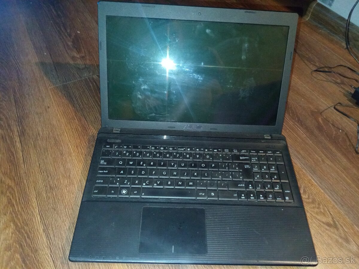 Asus x55u - 2