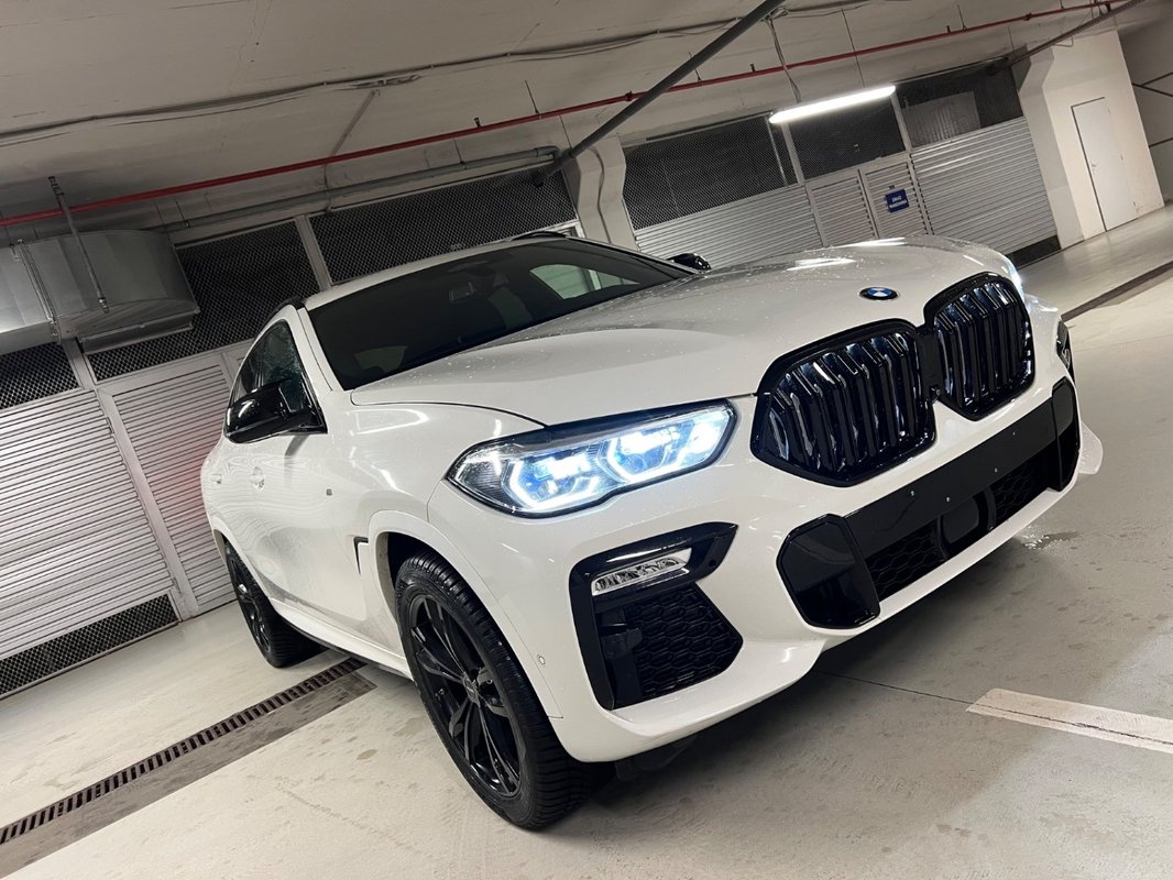 BMW X6 M-PACKET xDrive 30d 210kw mHEV A/T - 2