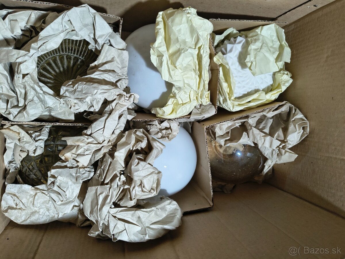 Predam svietidla, lustre, objimky, ziarovky - 2