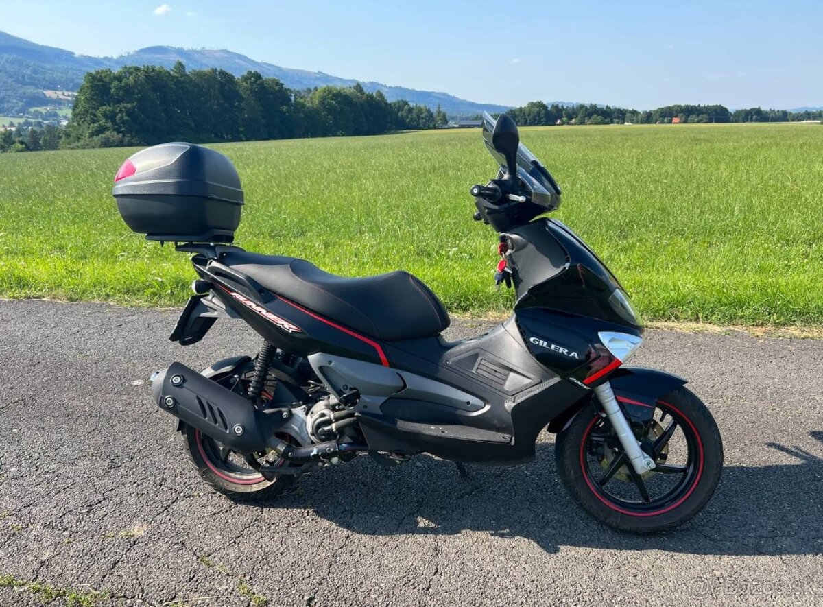 Gilera Runner 200 ST - 2