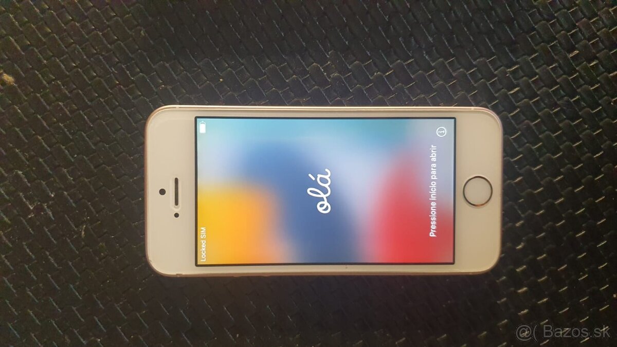Iphone SE model A1723 - 2