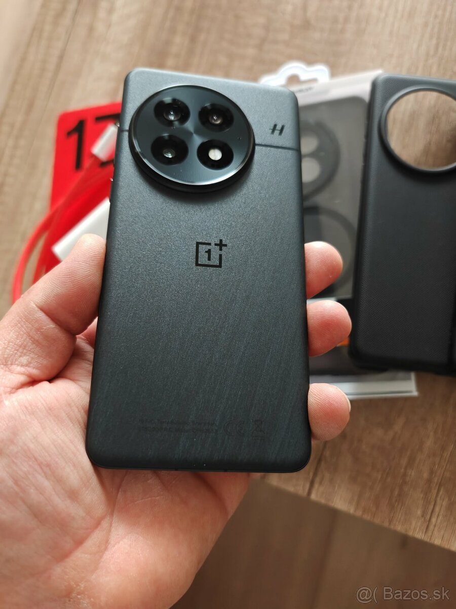 Predám, vymením Oneplus 13 12/256GB - 2