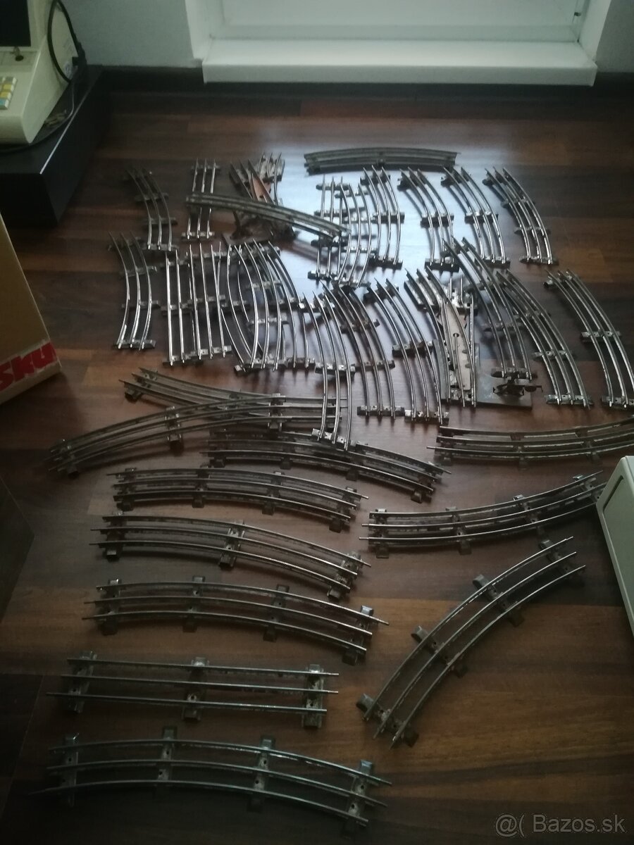 Koľaje merkur vláčiky - 2