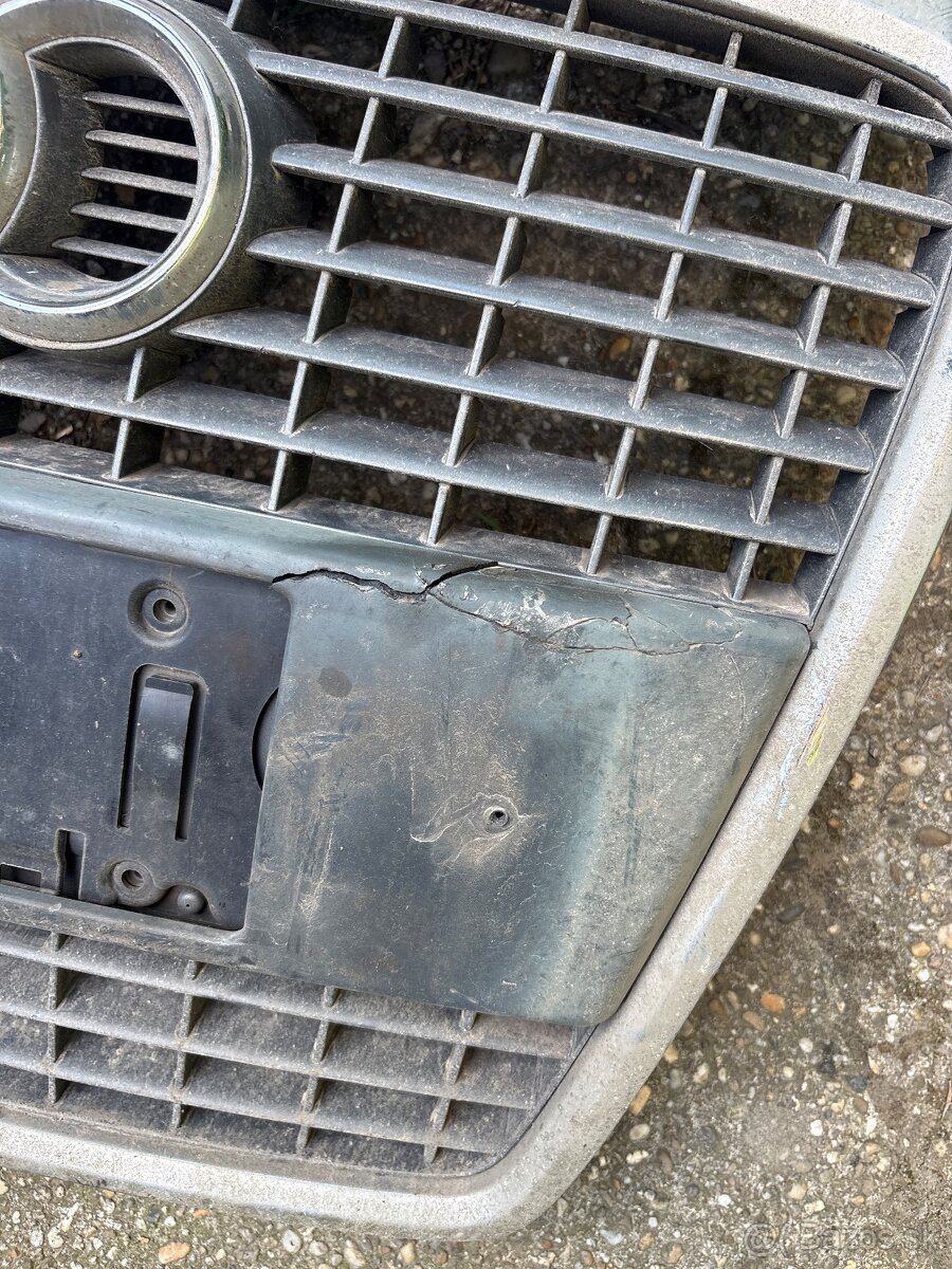 Predná maska audi a3 8P - 2