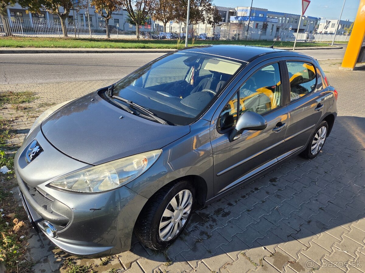 Peugeot 207 - 2