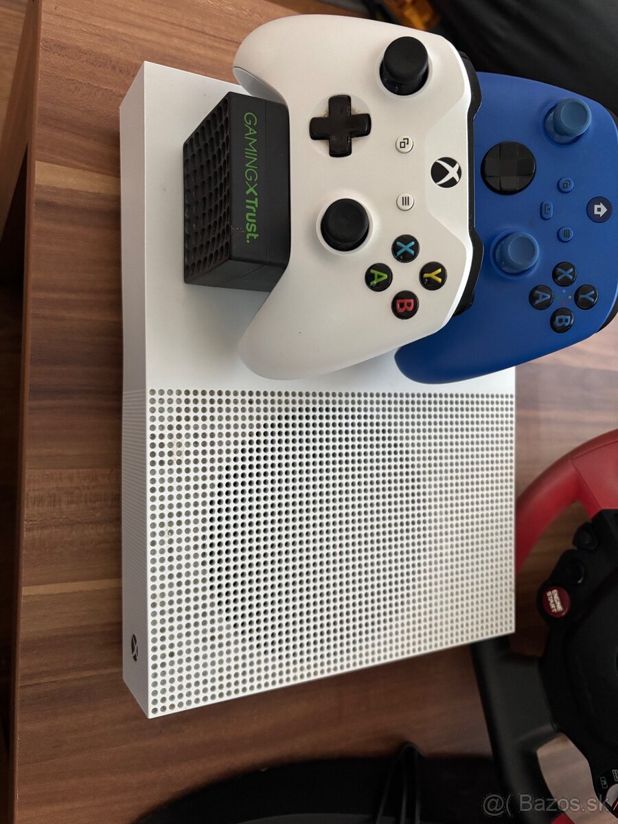 XBOX Series S + herný volant - 2