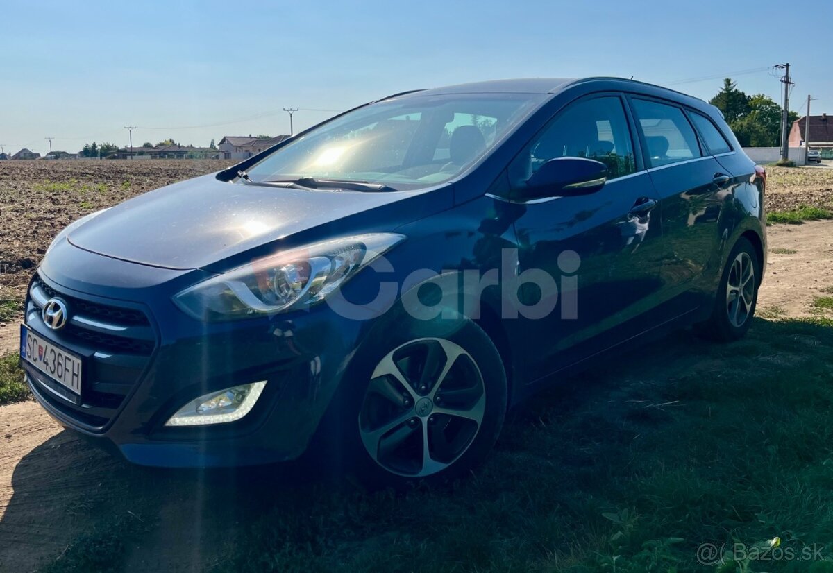 Hyundai i30 CW 1.6 CRDi 110 Family - 2
