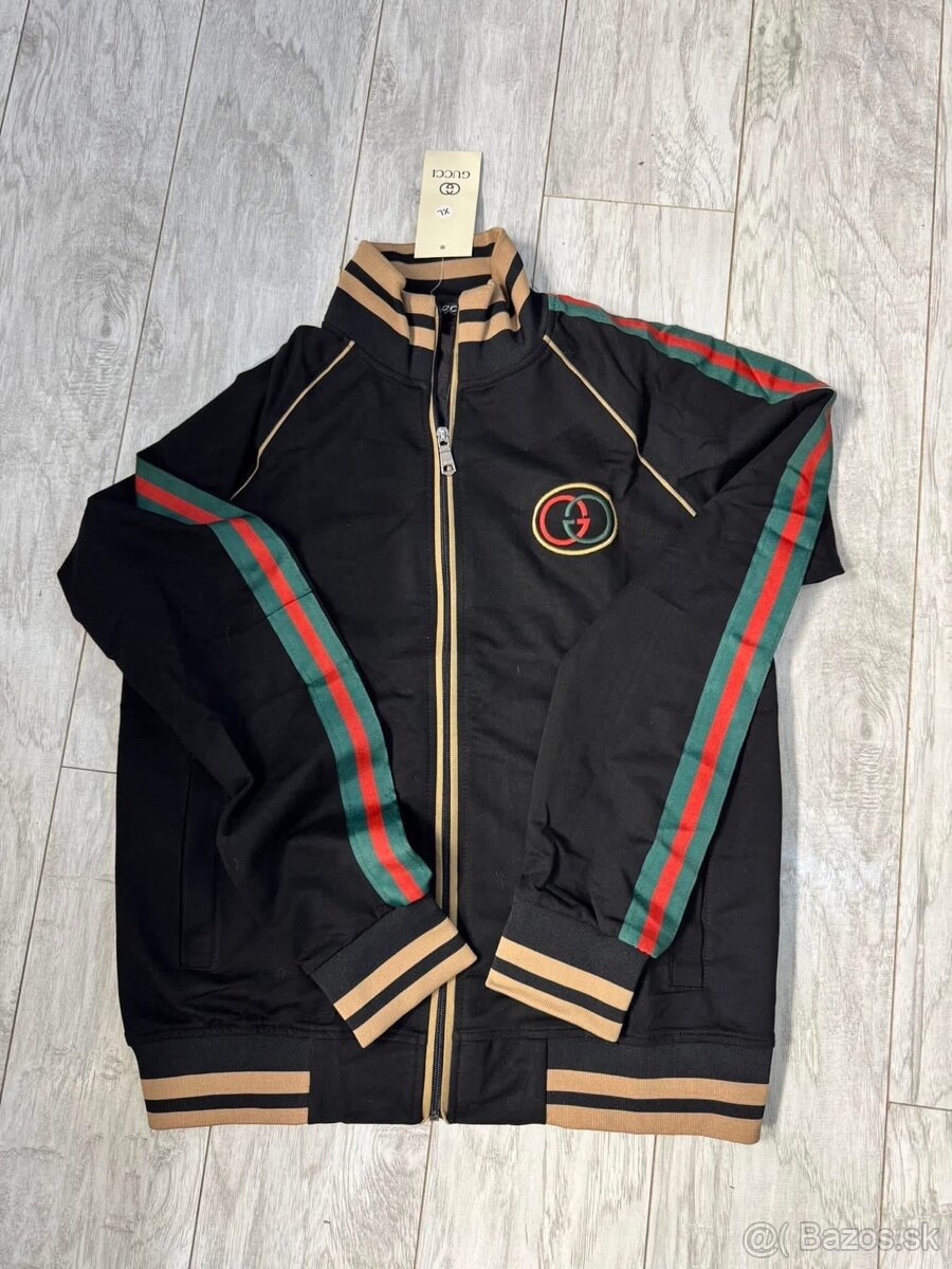 Čierna súprava Gucci - 2