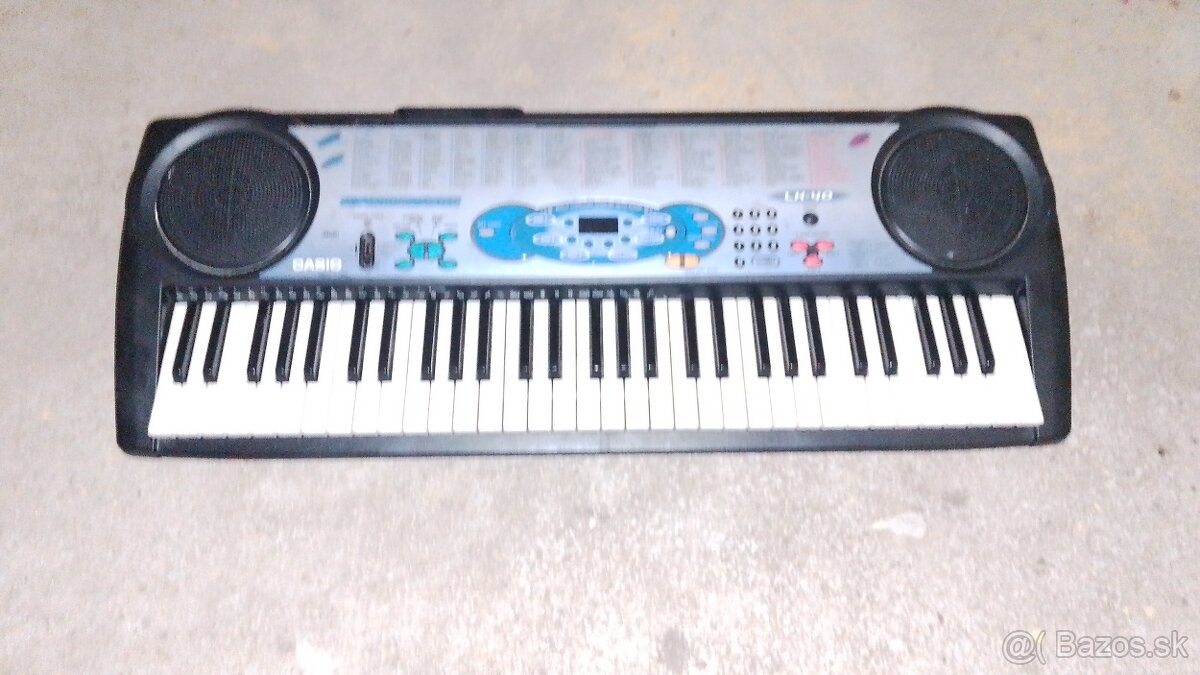Predám klávesy Casio LK 40 - 2