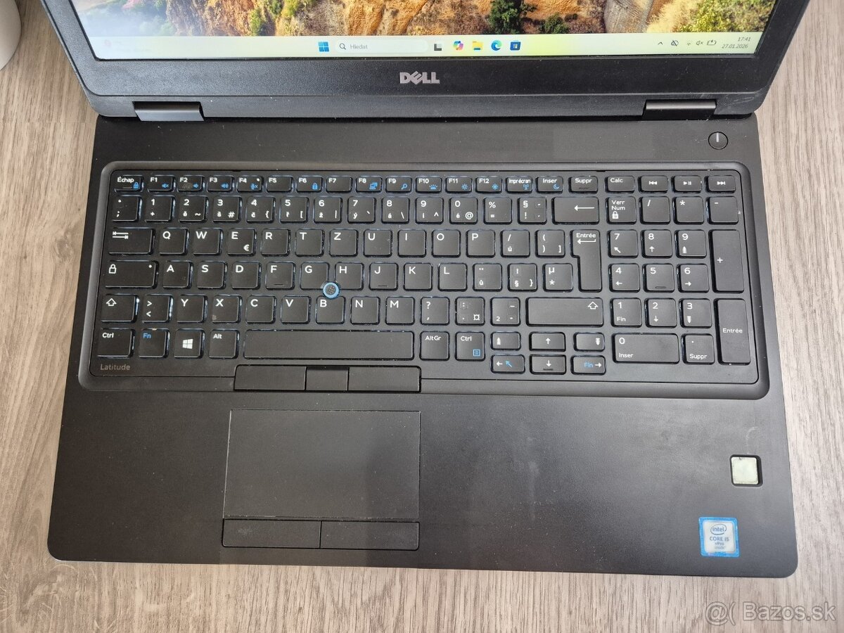 ▼DELL Latitude 5580 - 15,6" / i5-6300U / 8GB / SSD / ZÁR▼ - 2