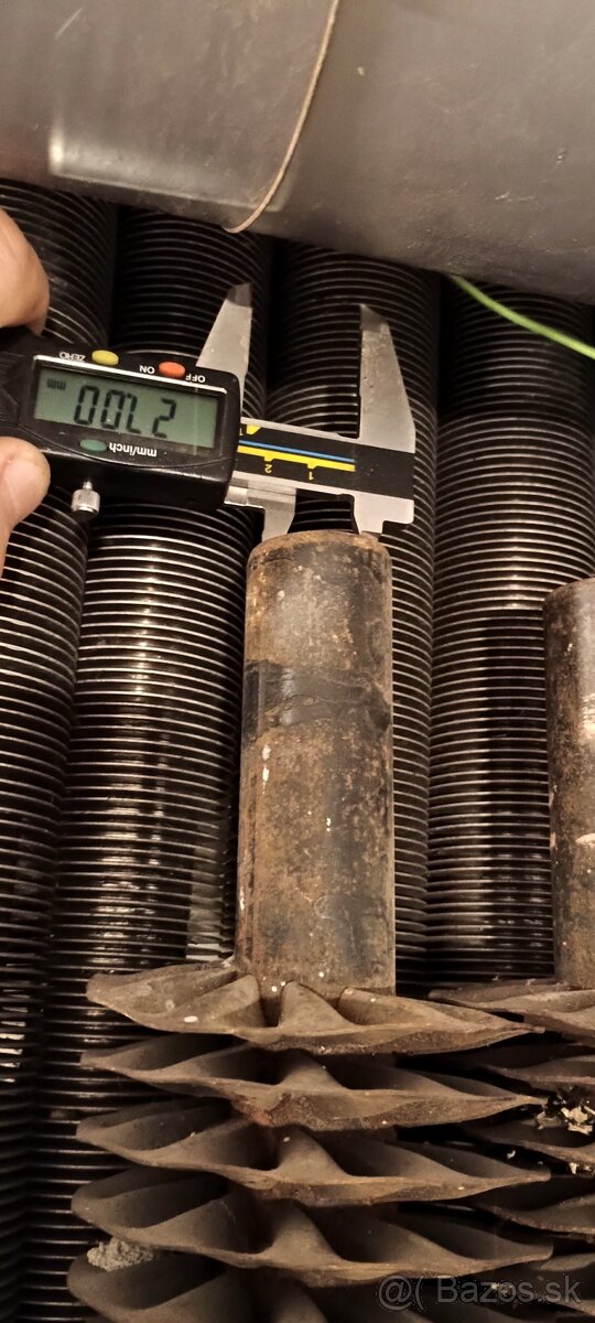 Závitový radiátor 90 mm - 2