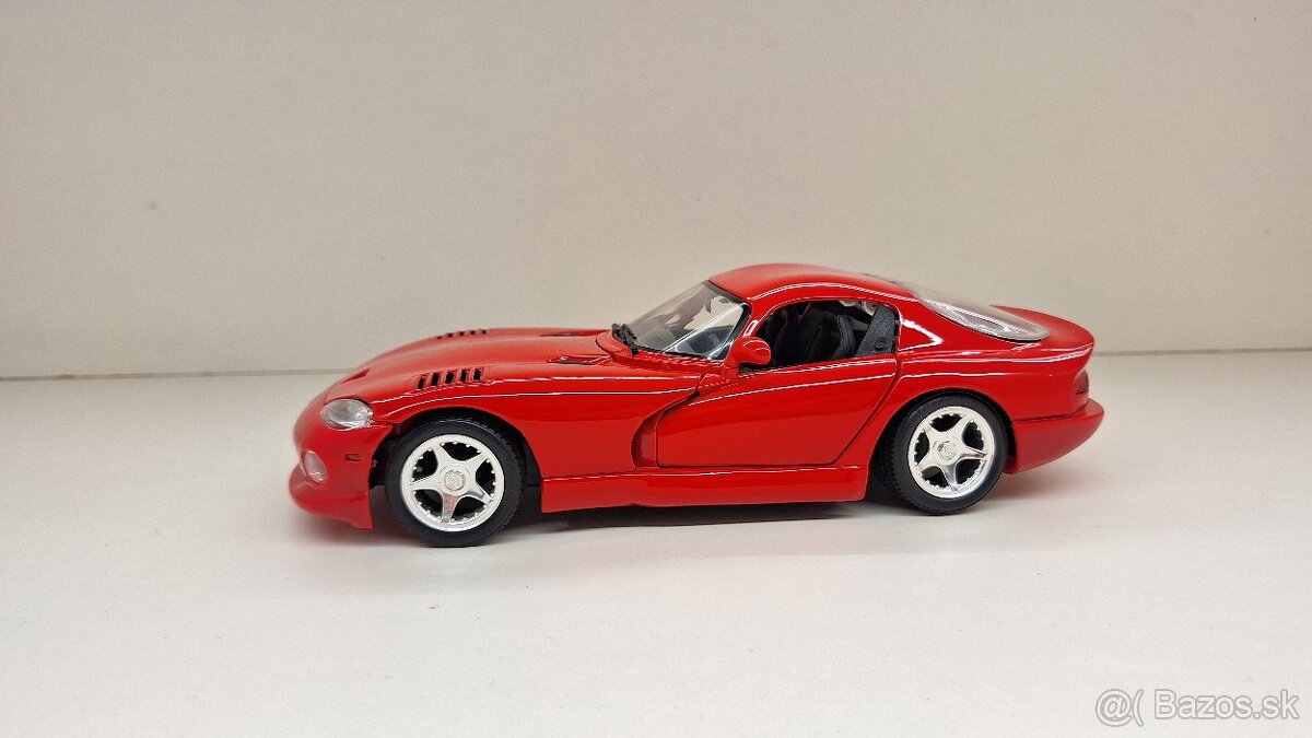 1:18 DODGE VIPER GTS / GT2 - 2