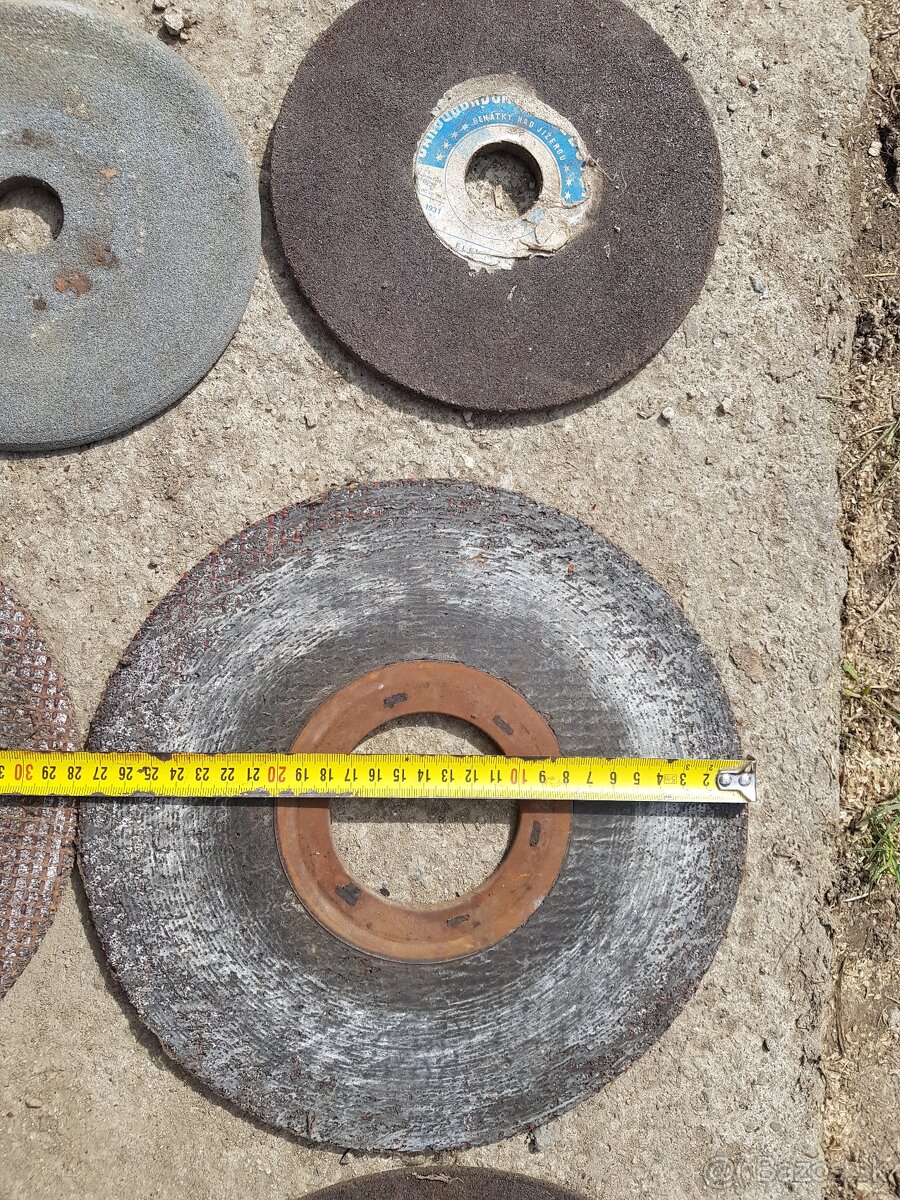 Brusne a rezne kotuce stare velke - 2